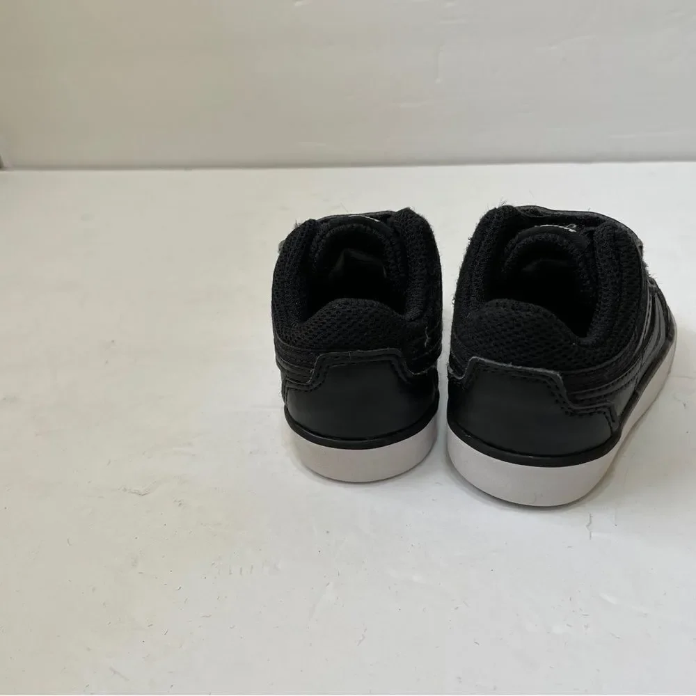NIKE CAPRI 3‎ BLACK LEATHER SNEAKERS